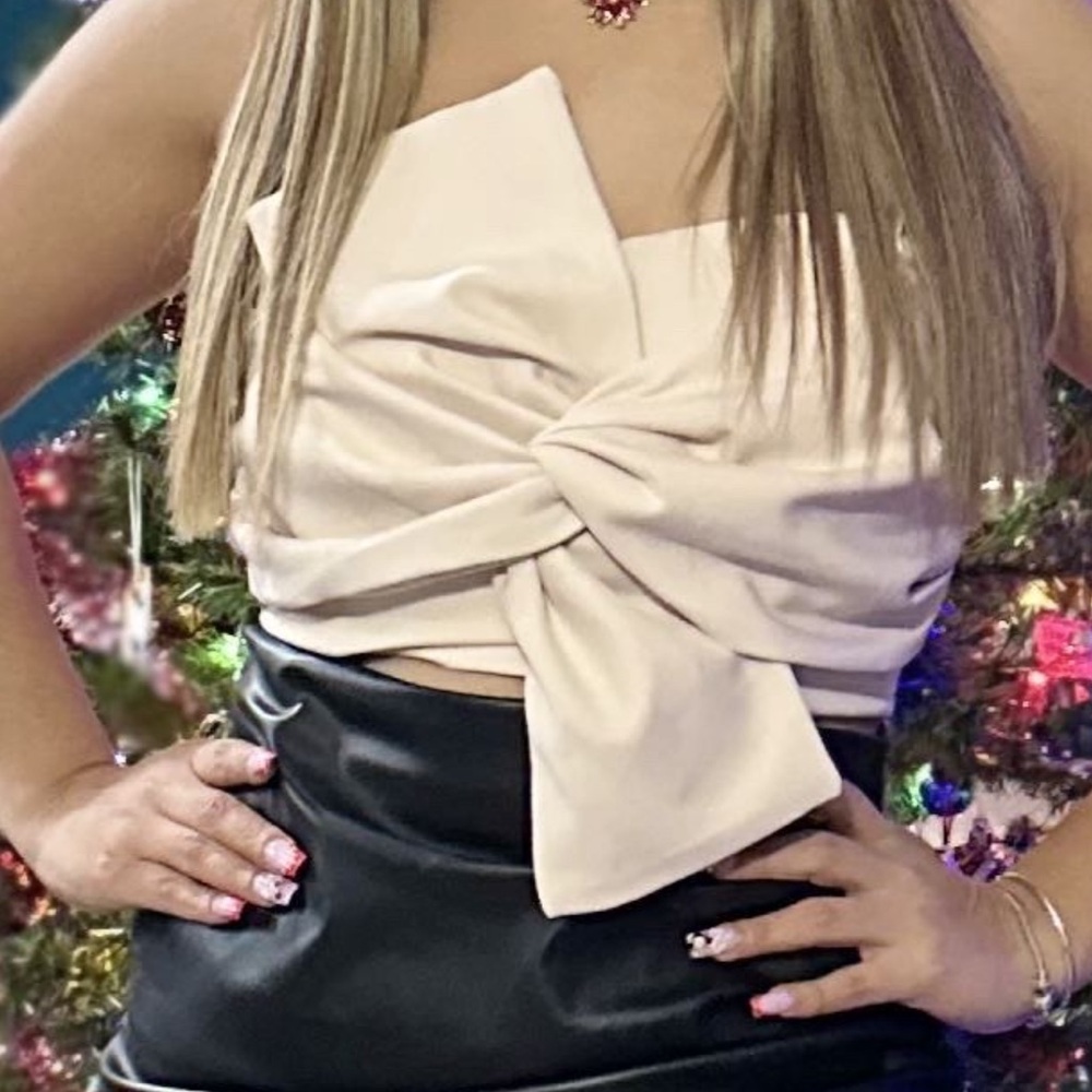 Chic Beige Twist Front Crop Top